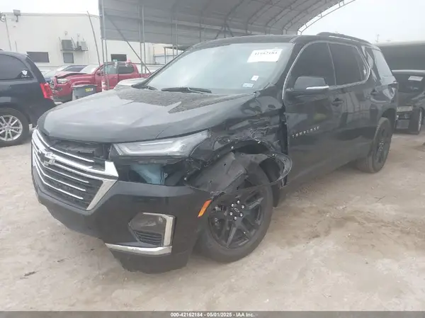 1GNERGKW4PJ303672 2023 CHEVROLET TRAVERSE - Image 2