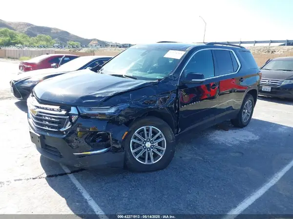 1GNERGKW4PJ317961 2023 CHEVROLET TRAVERSE - Image 2