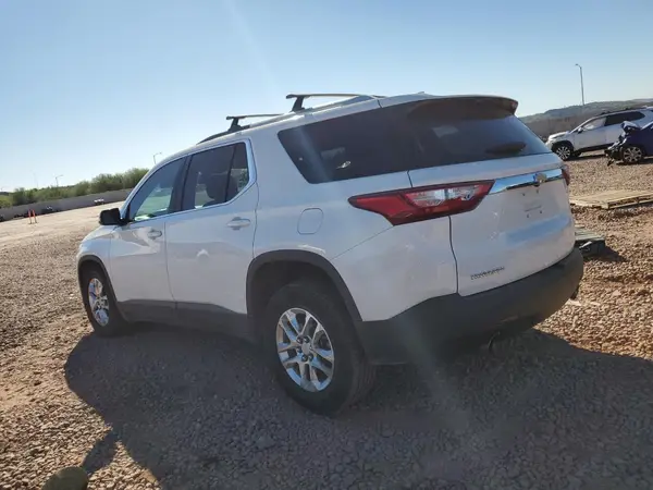 1GNERGKW5JJ104850 2018 CHEVROLET TRAVERSE - Image 2