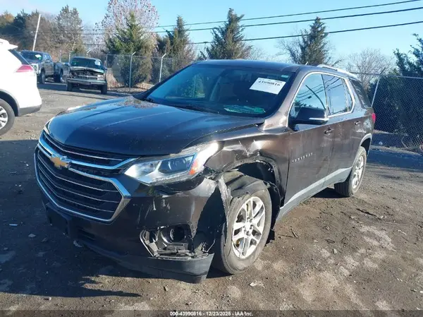 1GNERGKW5JJ118537 2018 CHEVROLET TRAVERSE - Image 2