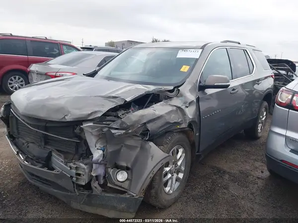 1GNERGKW5JJ124323 2018 CHEVROLET TRAVERSE - Image 2