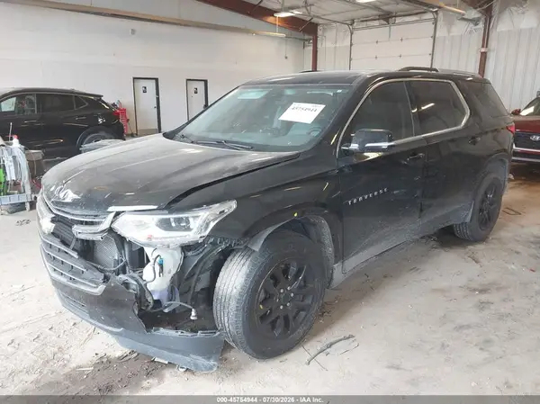 1GNERGKW5JJ140392 2018 CHEVROLET TRAVERSE - Image 2
