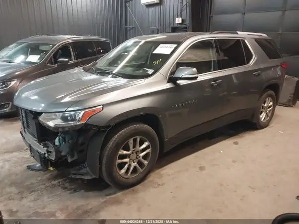 1GNERGKW5JJ157709 2018 CHEVROLET TRAVERSE - Image 2