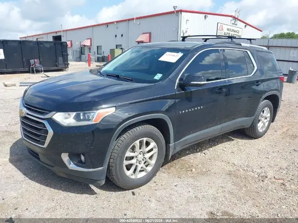 1GNERGKW5JJ165454 2018 CHEVROLET TRAVERSE - Image 2