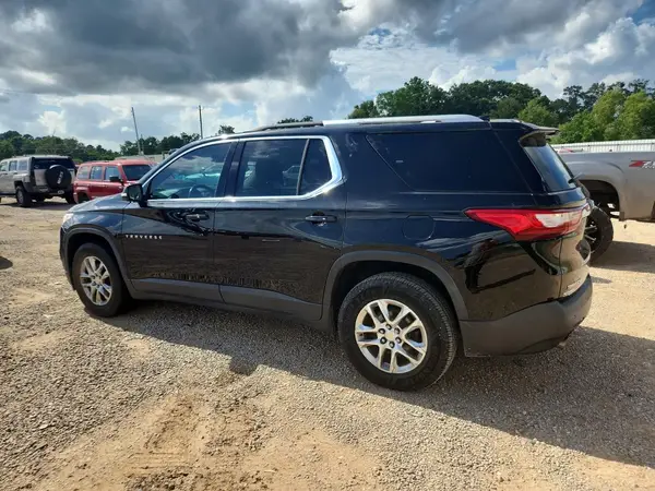 1GNERGKW5JJ166586 2018 CHEVROLET TRAVERSE - Image 2
