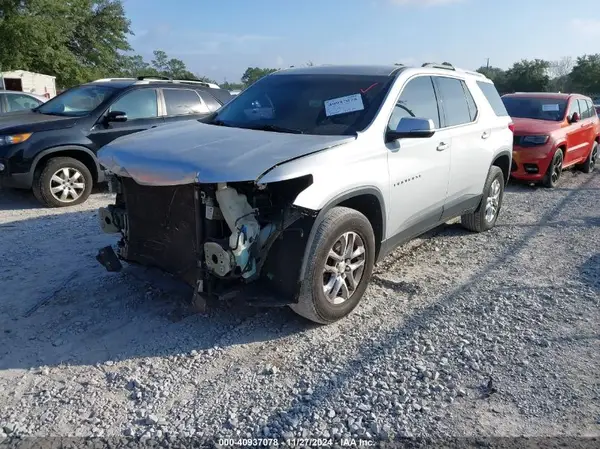 1GNERGKW5JJ189303 2018 CHEVROLET TRAVERSE - Image 2