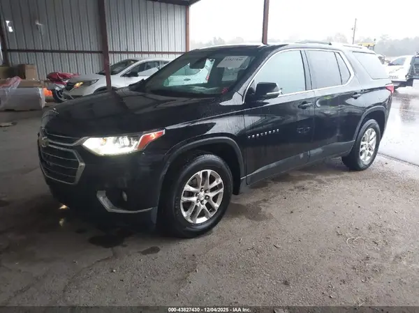 1GNERGKW5JJ192170 2018 CHEVROLET TRAVERSE - Image 2