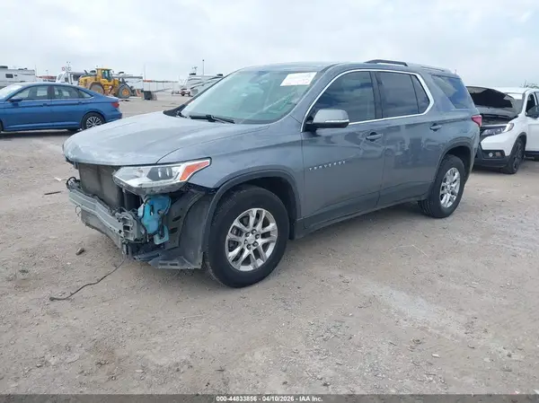 1GNERGKW5JJ197952 2018 CHEVROLET TRAVERSE - Image 2