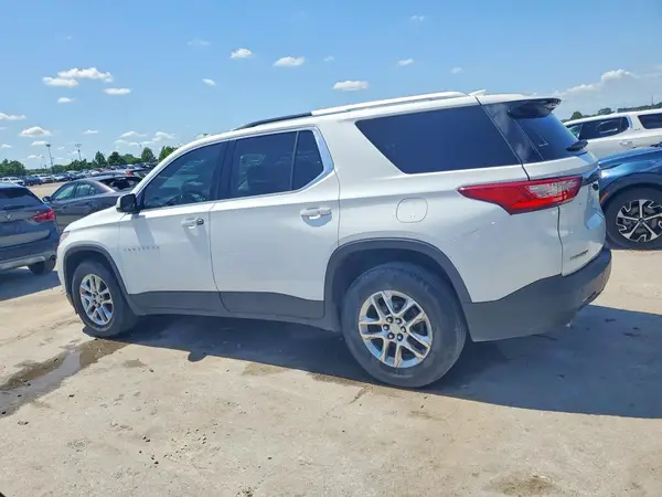 1GNERGKW5JJ210988 2018 CHEVROLET TRAVERSE - Image 2