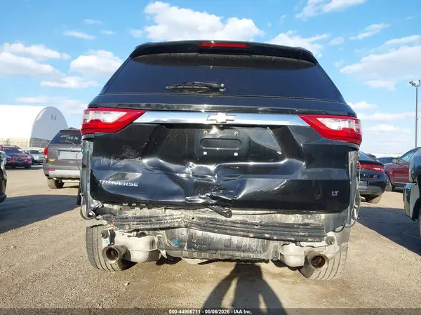 2019 CHEVROLET TRAVERSE IAAI lot 44986711 auction photo 6