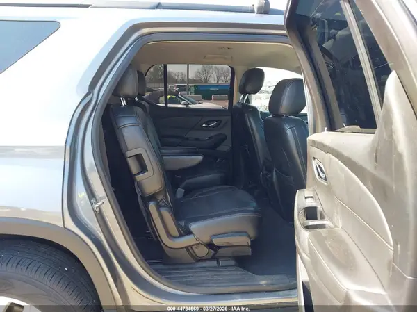 1GNERGKW5KJ278855 2019 CHEVROLET TRAVERSE - Image 8