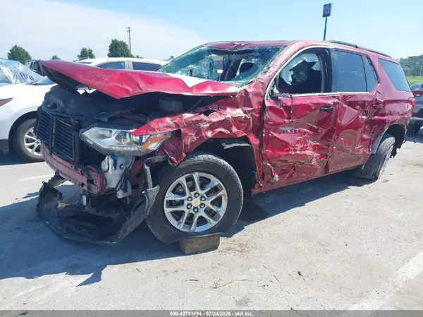 1GNERGKW5KJ294330 2019 CHEVROLET TRAVERSE - Image 2