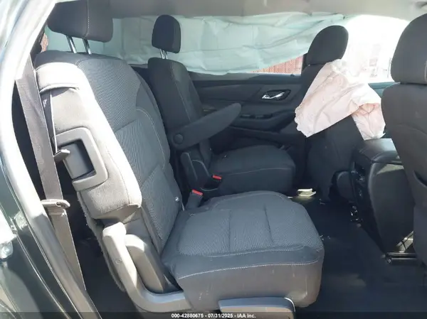 1GNERGKW5KJ311093 2019 CHEVROLET TRAVERSE - Image 8