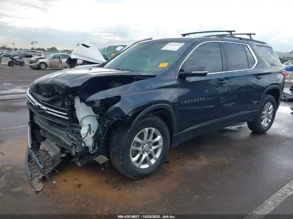 1GNERGKW5LJ215966 2020 CHEVROLET TRAVERSE - Image 2