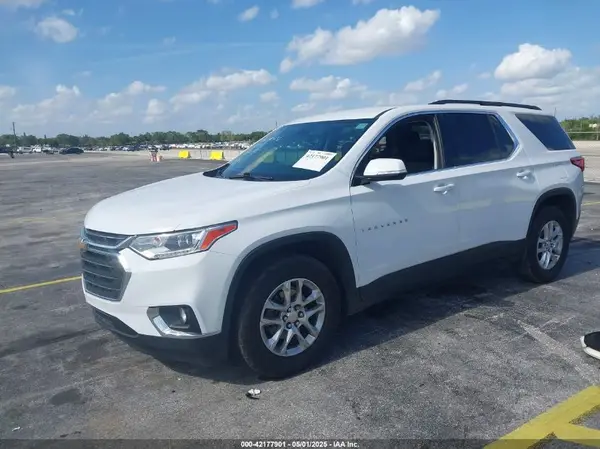 1GNERGKW5LJ240737 2020 CHEVROLET TRAVERSE - Image 2