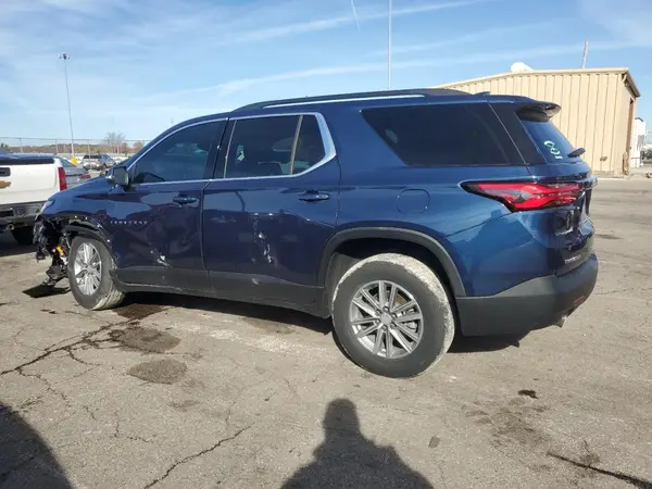 1GNERGKW5NJ195561 2022 CHEVROLET TRAVERSE - Image 2