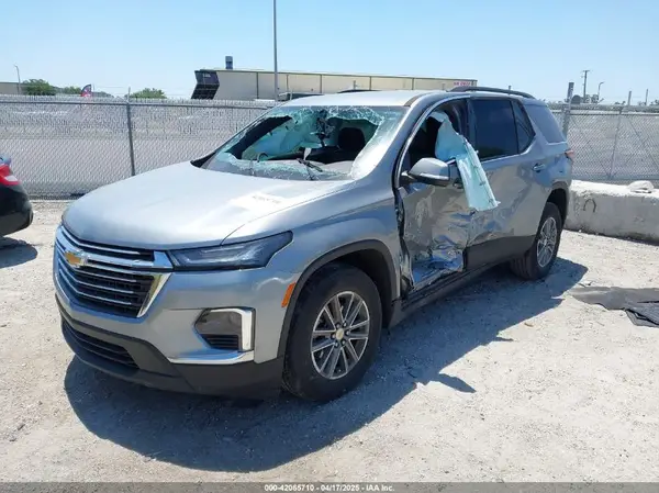 1GNERGKW5PJ248875 2023 CHEVROLET TRAVERSE - Image 2