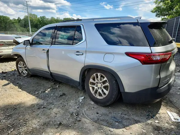 1GNERGKW6JJ137694 2018 CHEVROLET TRAVERSE - Image 2