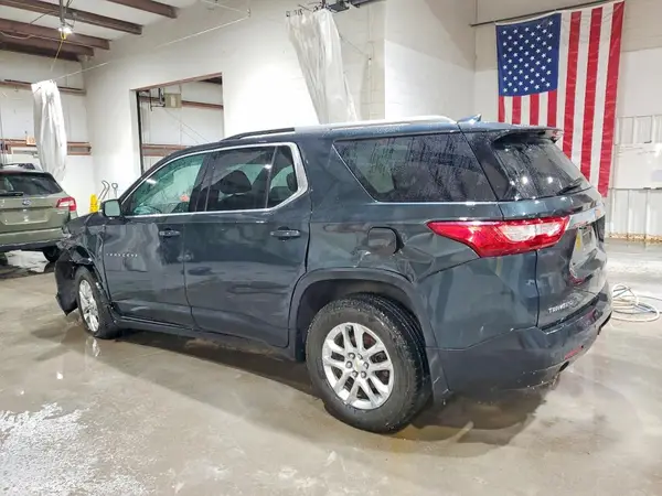 1GNERGKW6JJ140949 2018 CHEVROLET TRAVERSE - Image 2