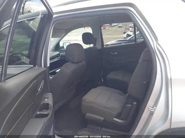 1GNERGKW6JJ145147 2018 CHEVROLET TRAVERSE - Image 8