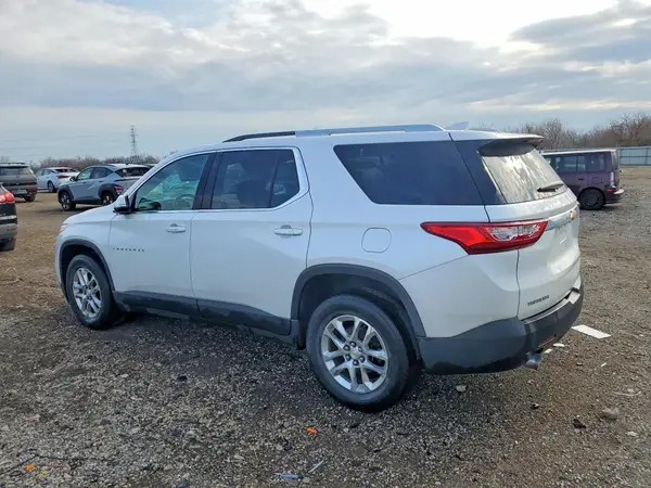 1GNERGKW6JJ164068 2018 CHEVROLET TRAVERSE - Image 2