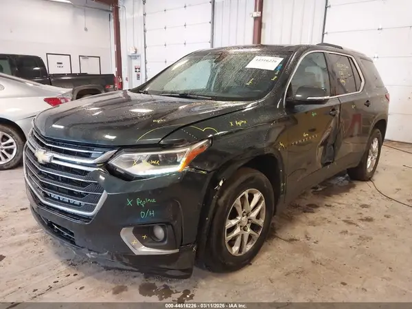 1GNERGKW6JJ164460 2018 CHEVROLET TRAVERSE - Image 2