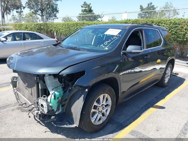 1GNERGKW6JJ166130 2018 CHEVROLET TRAVERSE - Image 2