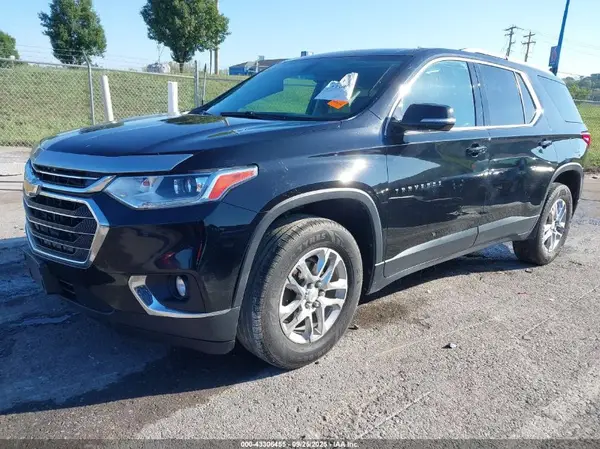 1GNERGKW6JJ172445 2018 CHEVROLET TRAVERSE - Image 2