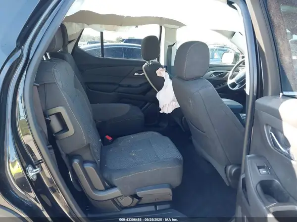 1GNERGKW6JJ172445 2018 CHEVROLET TRAVERSE - Image 8
