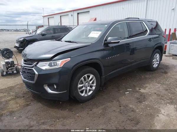 1GNERGKW6JJ197233 2018 CHEVROLET TRAVERSE - Image 2