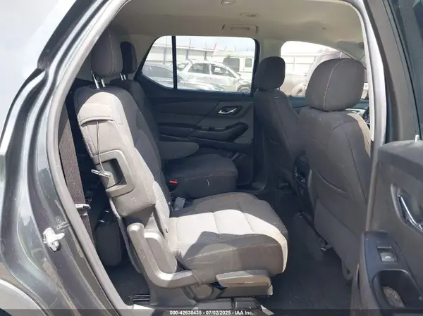 1GNERGKW6JJ208313 2018 CHEVROLET TRAVERSE - Image 8