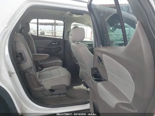 1GNERGKW6JJ210286 2018 CHEVROLET TRAVERSE - Image 8