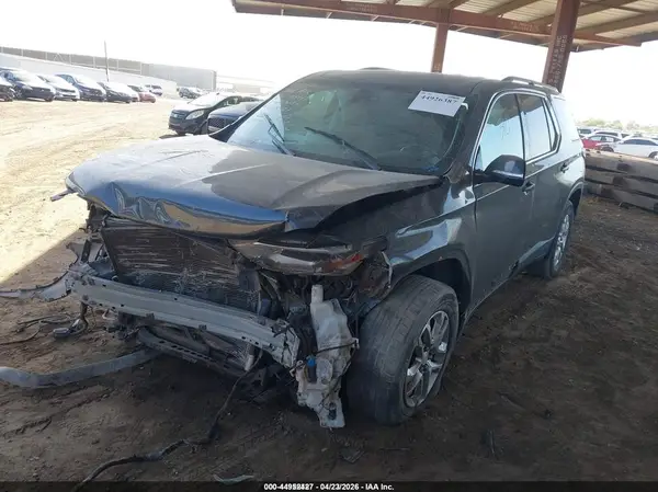 1GNERGKW6JJ215407 2018 CHEVROLET TRAVERSE - Image 2