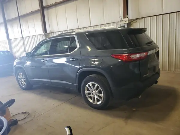 1GNERGKW6JJ225323 2018 CHEVROLET TRAVERSE - Image 2