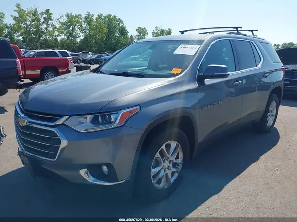 1GNERGKW6JJ242851 2018 CHEVROLET TRAVERSE - Image 2