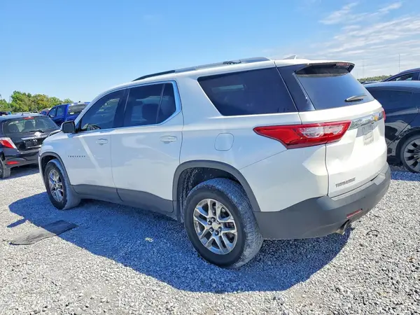 1GNERGKW6JJ250352 2018 CHEVROLET TRAVERSE - Image 2