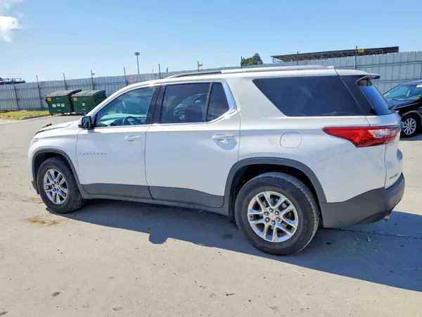 1GNERGKW6JJ257320 2018 CHEVROLET TRAVERSE - Image 2