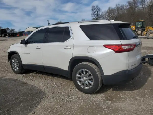 1GNERGKW6JJ261173 2018 CHEVROLET TRAVERSE - Image 2