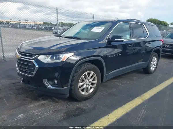 1GNERGKW6JJ280533 2018 CHEVROLET TRAVERSE - Image 2