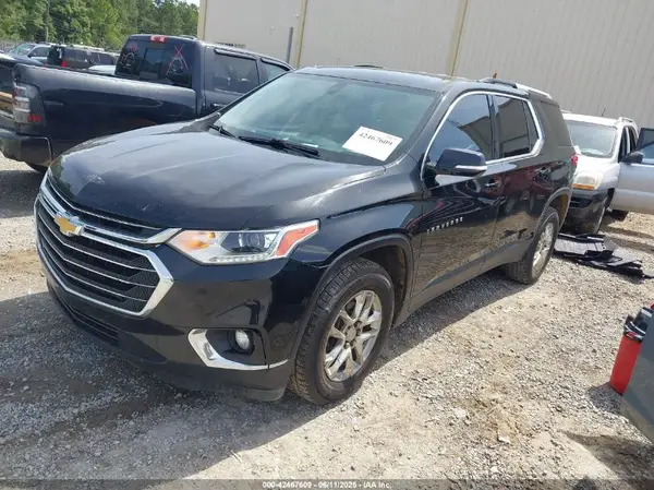 1GNERGKW6JJ281682 2018 CHEVROLET TRAVERSE - Image 2