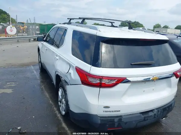 1GNERGKW6JJ284419 2018 CHEVROLET TRAVERSE - Image 2