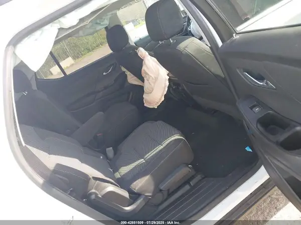 1GNERGKW6KJ144226 2019 CHEVROLET TRAVERSE - Image 8