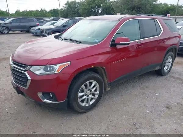 1GNERGKW6KJ158983 2019 CHEVROLET TRAVERSE - Image 2