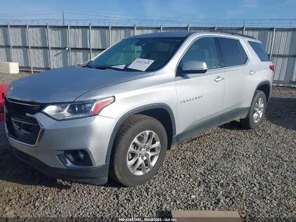 1GNERGKW6KJ172799 2019 CHEVROLET TRAVERSE - Image 2