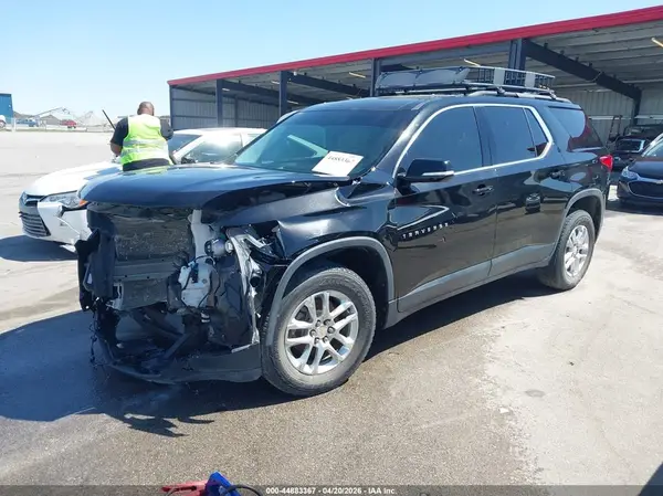 1GNERGKW6LJ102091 2020 CHEVROLET TRAVERSE - Image 2
