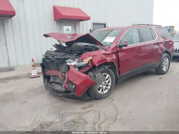 1GNERGKW6LJ317647 2020 CHEVROLET TRAVERSE - Image 2