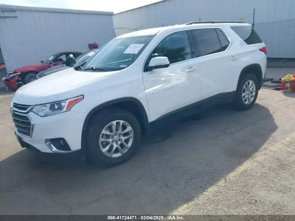 1GNERGKW6LJ322038 2020 CHEVROLET TRAVERSE - Image 2