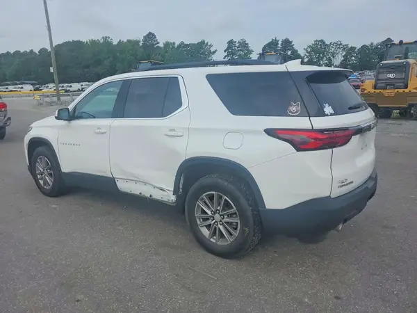 1GNERGKW6PJ163902 2023 CHEVROLET TRAVERSE - Image 2