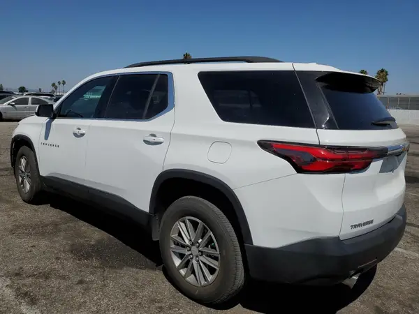 1GNERGKW6PJ221569 2023 CHEVROLET TRAVERSE - Image 2