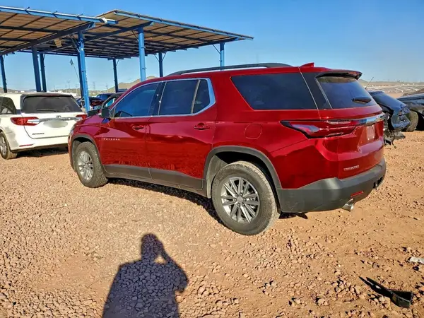 1GNERGKW6PJ262056 2023 CHEVROLET TRAVERSE - Image 2